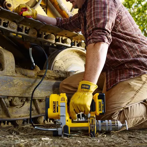 Smarownica DeWalt DCGG571NK 3