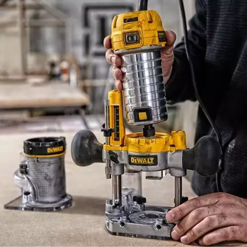 Frezarka 8mm 900W DeWalt D26204K 4
