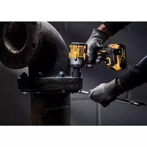 Klucz udarowy 1/2" 406Nm 18V XR DeWalt DCF921N bez AKU 5