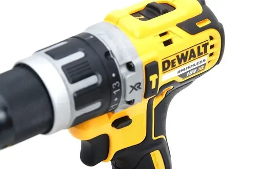 Zestaw elektronarzędzi + 2x5Ah + ładowarka + wal DeWalt DCK266P2 (DCD796+ DCF887) 5Ah 5
