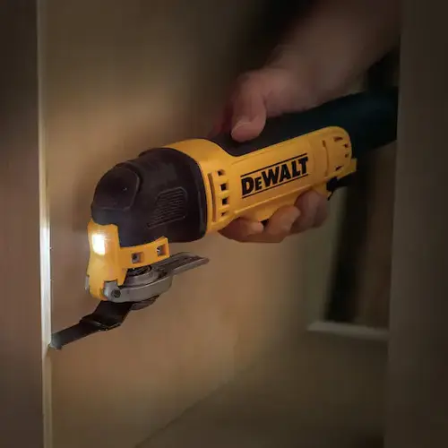 Zestaw 5 szt. brzeszczotów do cięcia drewna z gwoździami DeWalt DT20723 3