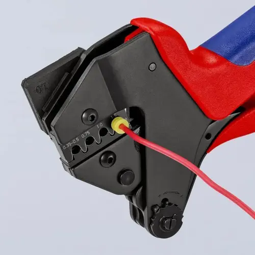 Szczypce do zagniatania kabli typu Crimp System KNIPEX 7