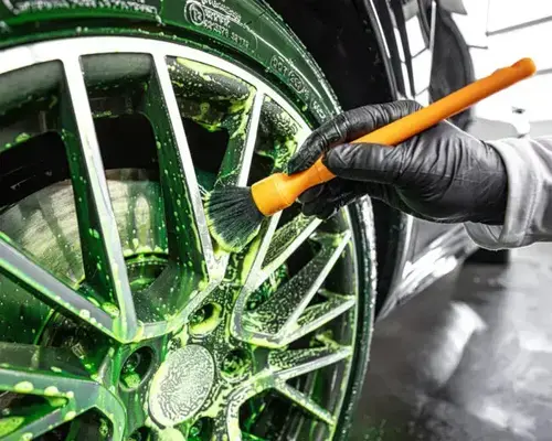 Preparat do czyszczenia felg i opon Moje Auto Detailer X-Neon Pro 5L 9