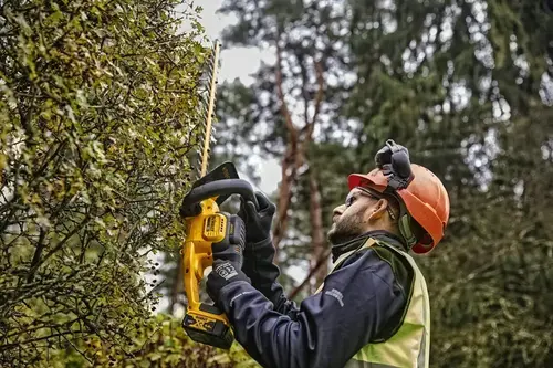 Nożyce do żywopłotu 55cm, 18V Li-Ion 1x5,0Ah DeWalt DCMHT563P1 4