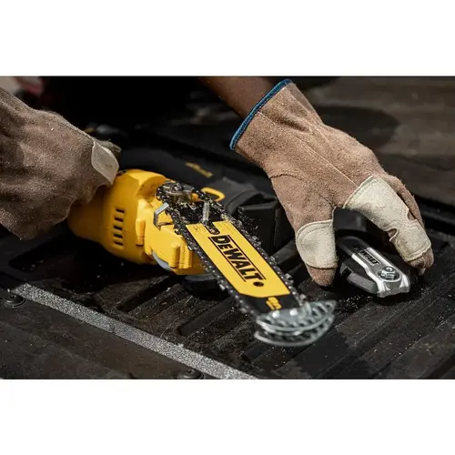 Piła łańcuchowa 20cm 1x5Ah 18V XR DeWalt DCMPS520P1 7