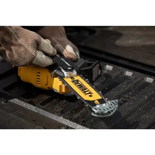 Piła łańcuchowa 20cm 1x5Ah 18V XR DeWalt DCMPS520P1 8