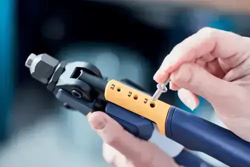 Nitownica dwuręczna RP100 MULTI Rapid 4
