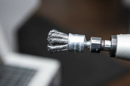 Szczotka pędzelkowa na trzpieniu, drut splatany BPS 600 Z fi30 inox 2