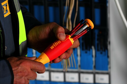 Wkrętak z magazynkiem bitów LiftUp electric z 6 bitami 3