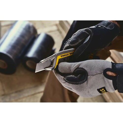 Nóż ze zintegrowanym systemem łamania ostrza STANLEY® FATMAX® z blokadą suwak 18mm 7