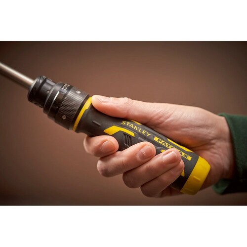 Wkrętak grzechotkowy z bitami SpeedDrive STANLEY® FMHT62692FATMAX® 7