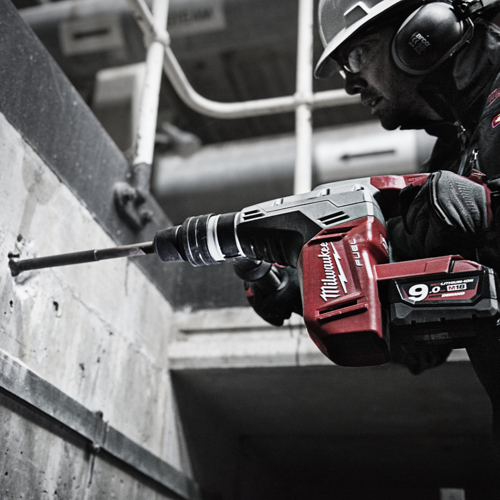 Młot wielofunkcyjny SDS-MAX Milwaukee M18 CHM-902C 4