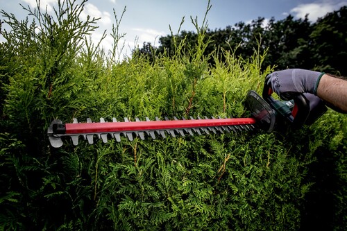 Nożyce akumulatorowe do żywopłotu HS18 LTX55 b/aku METABO 12