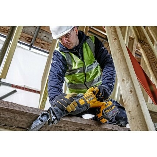 Pilarka szablasta FLEXVOLT 54V 6Ah b/aku + walizka DeWalt DCS389NT 6