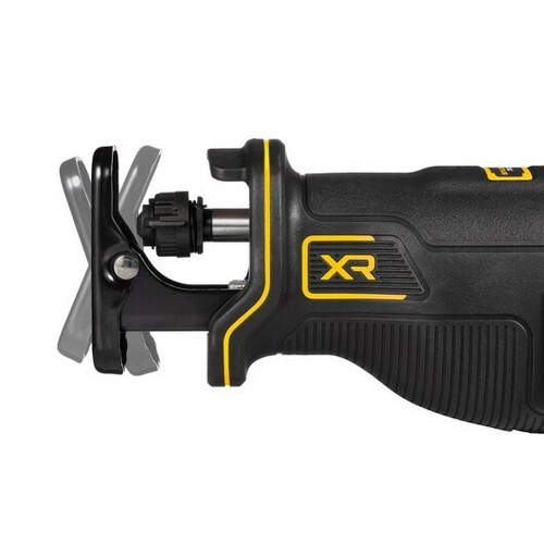 Piła szablasta 18V DeWALT DCS382N 4