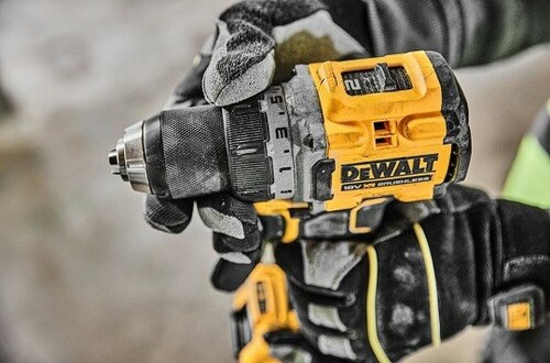 Wiertarko-wkrętarka 18V b/aku + walizka DeWALT DCD800NT 10