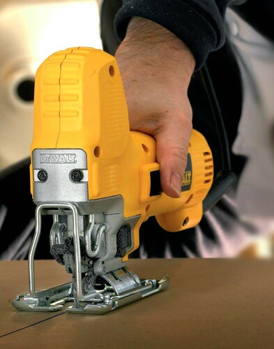 Wyrzynarka kompaktowa z chwytem za korpus 550W DeWALT DW343K 11