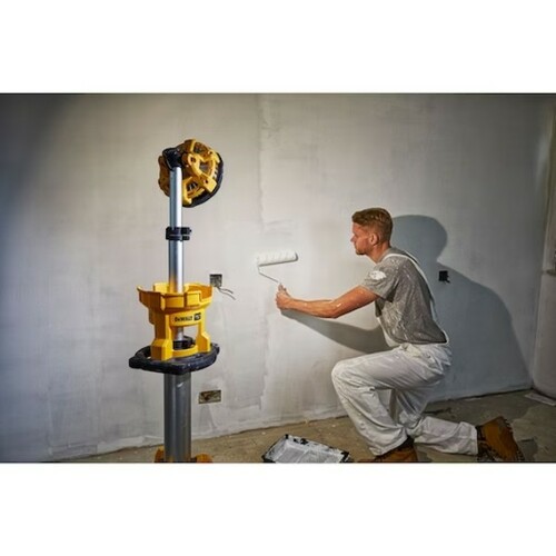 Lampa warsztatowa stojąca 18V b/aku DeWALT DCL079 9