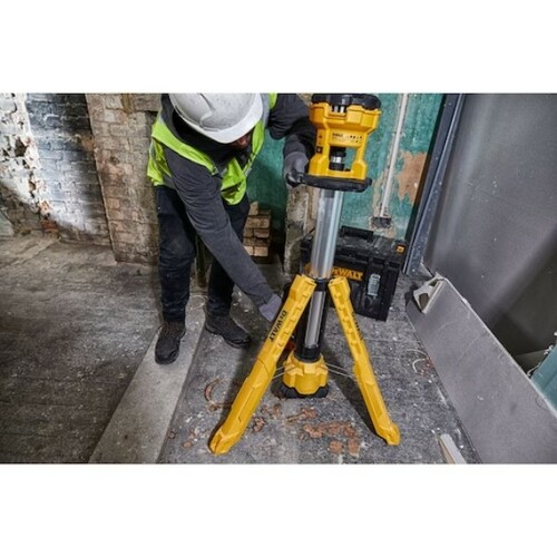 Lampa warsztatowa stojąca 18V b/aku DeWALT DCL079 13