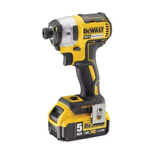 Zestaw 2-narzędziowy wiertarko-wkrętarka z udarem DCD796 + zakrętarka udarowa DCF887 + walizka + ładowarka + 2x5Ah + chłodziarka DeWALT DCK266P2C 2