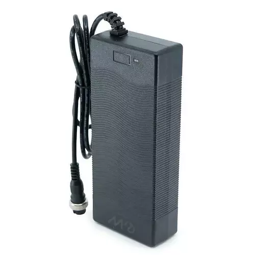 Ładowarka 48V Premium (wyjście 54,6 V) 2A złącze Gx16  4