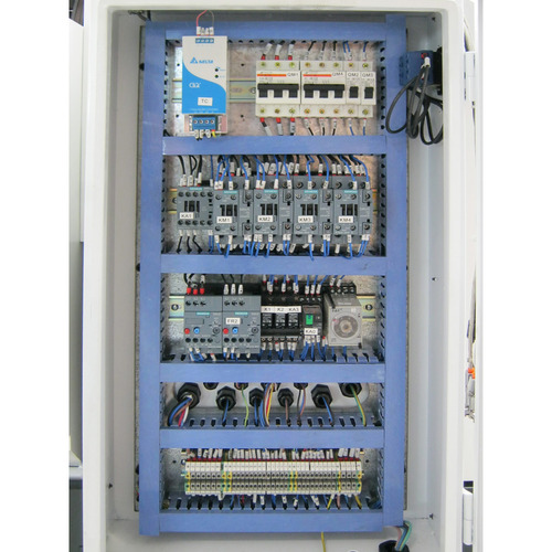 Tokarka centralna i wrzecionowa Optimum OPTIturn TH 5620V 3