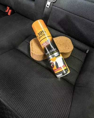 Pianka do Czyszczenia Tapicerki 520ml MOJE AUTO 5