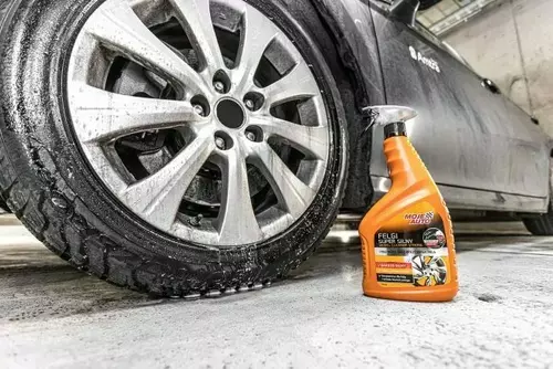 Płyn do Czyszczenia Felg i Kołpaków 750 ml - Atomizer - kwasowy MOJE AUTO 5