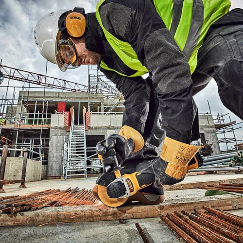 Szlifierka kątowa XR Li-Ion 18V 125mm 2x5Ah + walizka + ładowarka DeWALT DCG405P2 4