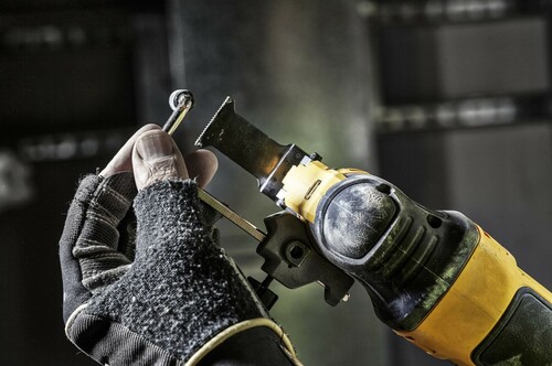 Narzędzie wielofunkcyjne multitool + akcesoria + kufer DeWALT DWE315KT 7