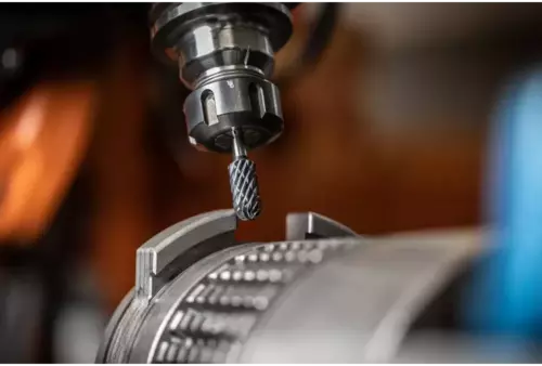 Wysokowydajny trzpień frezarski ze stopów twardych STEEL kształt kulisto-walcowy WRC Ø 12 × 25 mm trzpień Ø 6 mm HICOAT 2
