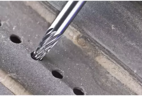 Trzpień frezarski ze stopów twardych kształt ostrostożkowy SKM Ø 03 × 07 mm trzpień Ø 3 mm Z3P uniwersalne średnie krzyżowe 3