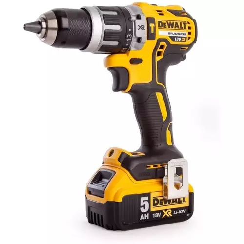 Zestaw 2 elektronarzędzi 18 V XR wiertarko-wkrętarka z udarem DCD796 + zakrętarka udarowa 1/4 DCF887 + 2x5Ah + walizka DeWALT DCK266P2T 2