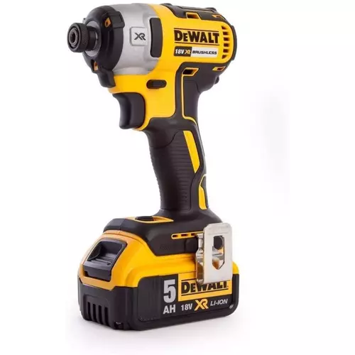 Zestaw 2 elektronarzędzi 18 V XR wiertarko-wkrętarka z udarem DCD796 + zakrętarka udarowa 1/4 DCF887 + 2x5Ah + walizka DeWALT DCK266P2T 3