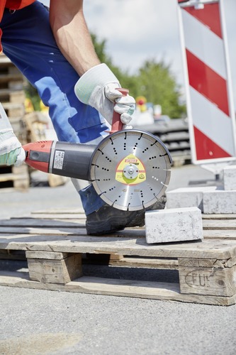 Tarcza diamentowa 125x2,4x22,23 beton DT 900 B Special Klingspor 325208 2
