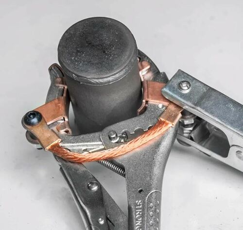 Szczypce duże 250x5-75 mm z miedzianą osłoną, masą 3