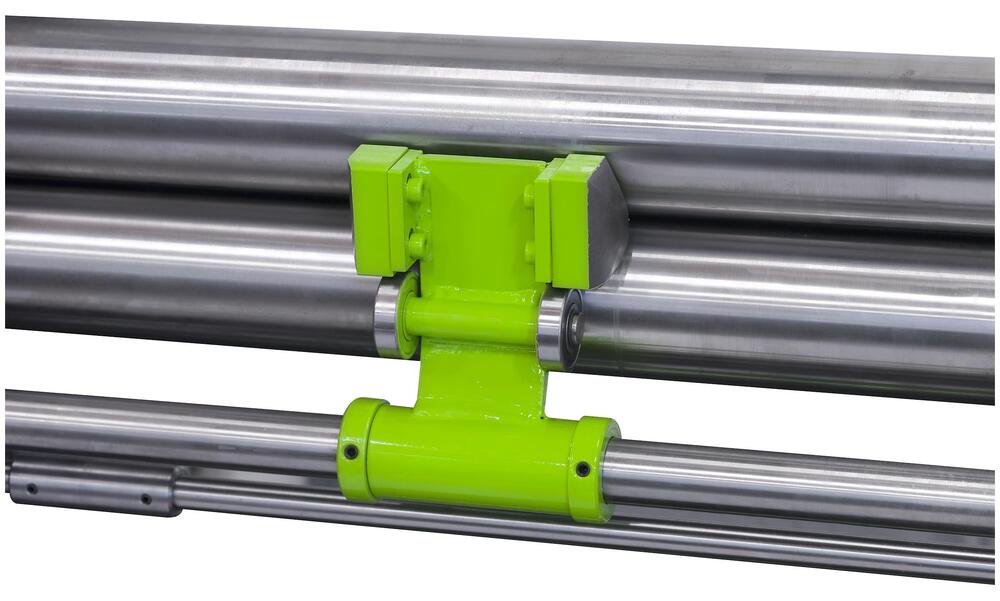 Giętarka walcowa z napędem mechanicznym Luna MBR 1540 mm 1